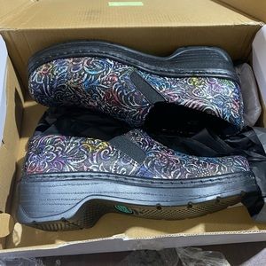 Klogs Naples rainbow